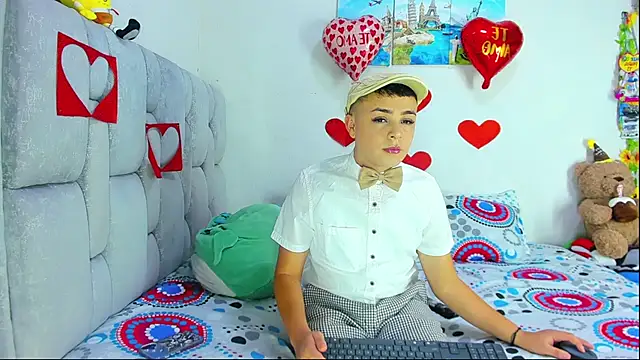 christopher Hot online show from 02.16.26