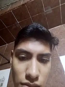 Snapshot of aispuro8505 chatting on 09.26.25 aispuro8505 online show from 09.26.25