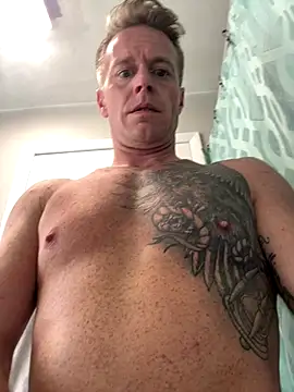 DILFiGuess11 online show from 09.21.25