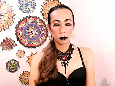 xx9inchesCOCKxx online show from 10.05.25