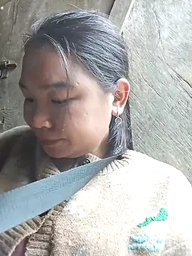 may-squirl online show from 10.16.25