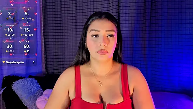 Snapshot of Kayleemorales chatting on 10.10.25 Kayleemorales online show from 10.10.25