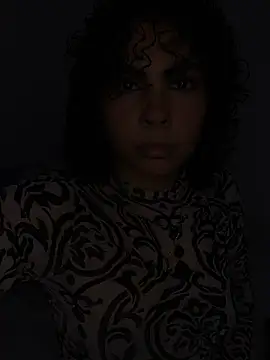 Snapshot of ViolettaMiller_ chatting on 10.10.25 ViolettaMiller online show from 10.10.25