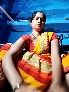 Jooli xx online show from 10.03.25