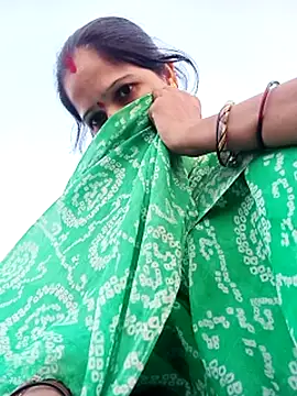 Jooli xx online show from 10.08.25