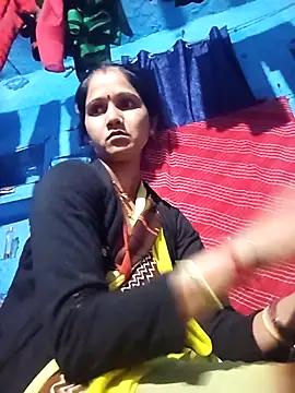 Jooli xx online show from 03.01.26