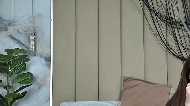 LilithAmory online show from 11.04.25