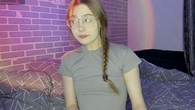 fetchingcouplee online show from 10.16.25