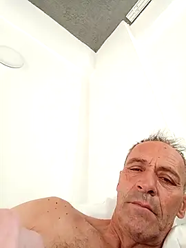 Meliwem12 online show from 10.26.25