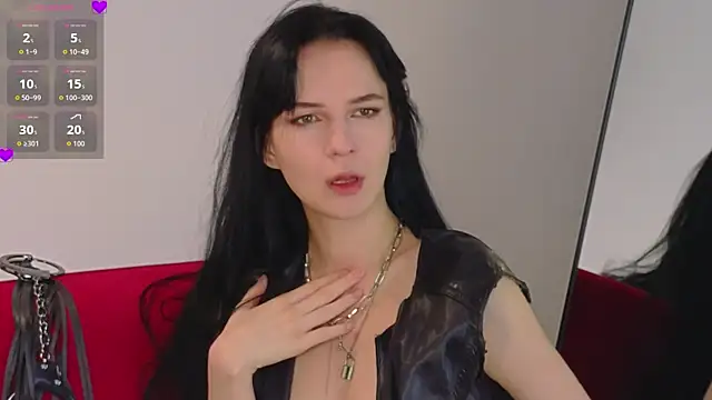 Alisssseee online show from 11.21.25