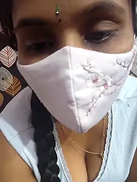 Snapshot of telugu_pellam chatting on 02.12.26 telugu pellam online show from 02.12.26