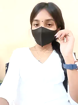 Hotty Muskaan online show from 09.26.25