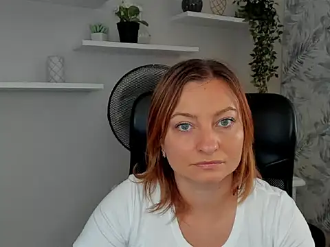 angelaSamt online show from 09.12.25