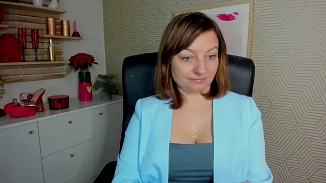 Snapshot of angelaSamt chatting on 04.13.26 angelaSamt online show from 04.13.26