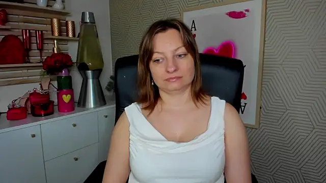 Snapshot of angelaSamt chatting on 04.24.26 angelaSamt online show from 04.24.26