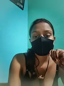 Snapshot of posewith chatting on 10.04.25 posewith online show from 10.04.25