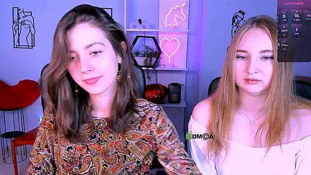 Snapshot of kitniss_dreamy chatting on 09.26.25 kitniss dreamy online show from 09.26.25