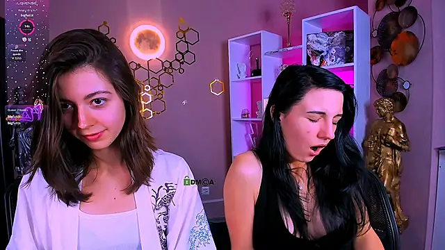 Snapshot of kitniss_dreamy chatting on 10.01.25 kitniss dreamy online show from 10.01.25