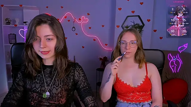 Snapshot of kitniss_dreamy chatting on 05.27.26 kitniss dreamy online show from 05.27.26