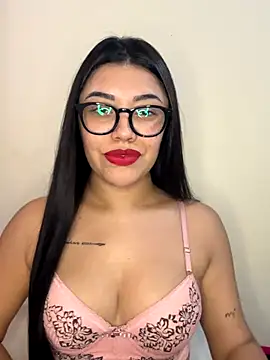 Snapshot of Alexa69xx chatting on 10.28.25 Alexa69xx online show from 10.28.25