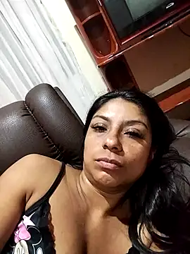 AnggelicaSwan21 online show from 12.15.25