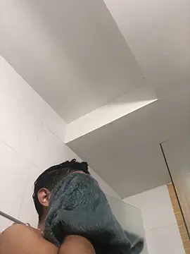 Snapshot of Paris_11 chatting on 10.23.25 Paris 11 online show from 10.23.25