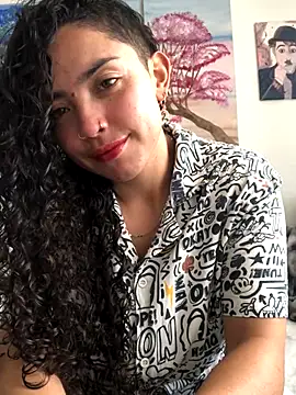 Snapshot of Paris_11 chatting on 11.12.25 Paris 11 online show from 11.12.25