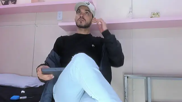 Snapshot of EthanGrey chatting on 02.10.26 EthanGrey online show from 02.10.26