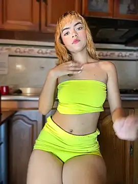 GigiBlaze online show from 09.24.25