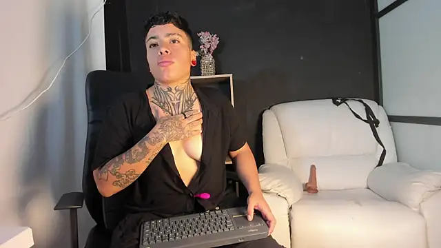 JoaoFerreira  online show from 09.22.25