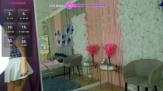 Snapshot of AnnySue_ chatting on 09.29.25 AnnySue online show from 09.29.25