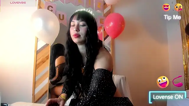 Sol Scarlett online show from 09.20.25