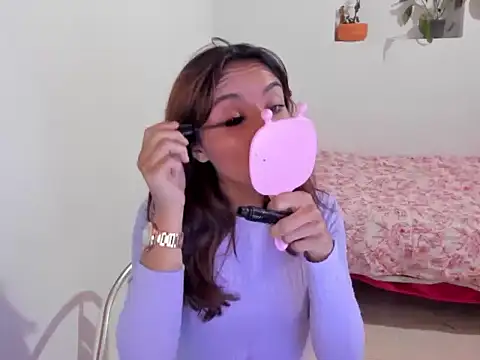 megan doll2123 online show from 11.25.25