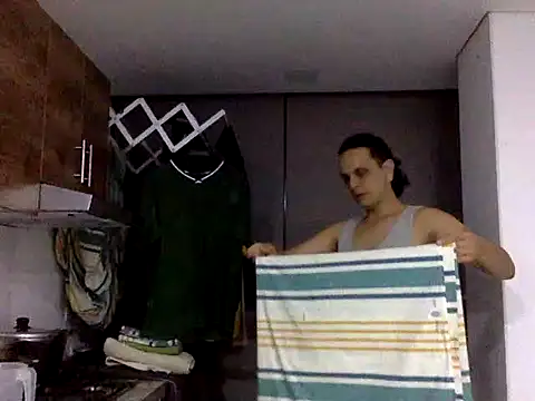 KianxxTeach online show from 10.07.25