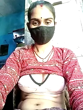 Snapshot of Nishaa_ji chatting on 11.01.25 Nishaa ji online show from 11.01.25