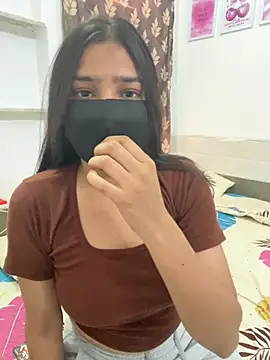 Snapshot of Sex_Queen_aaraya chatting on 05.24.26 Sex Queen aaraya online show from 05.24.26