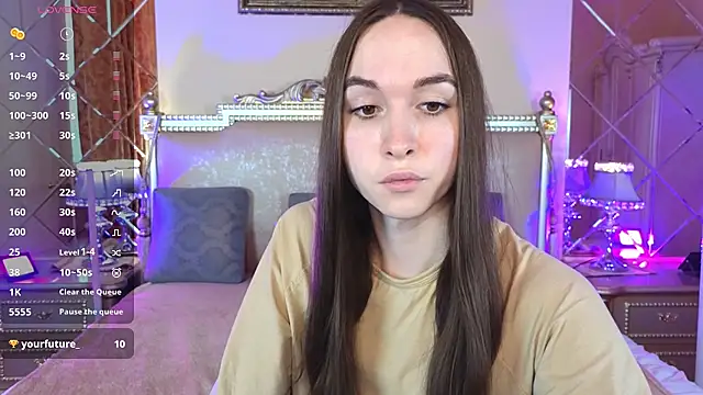 Snapshot of Angeel_Kate chatting on 10.14.25 Angeel Kate online show from 10.14.25