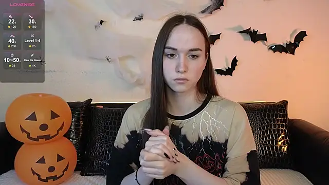 Snapshot of Angeel_Kate chatting on 11.01.25 Angeel Kate online show from 11.01.25