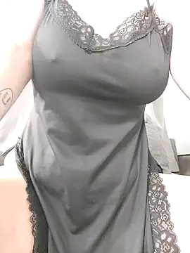 CassandraChaos online show from 09.19.25