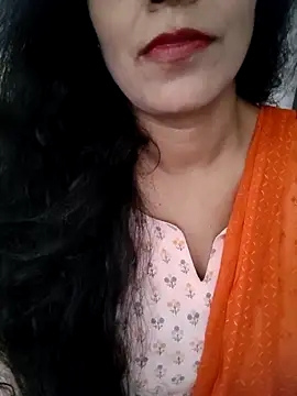 Deepa Sharma143 online show from 09.12.25