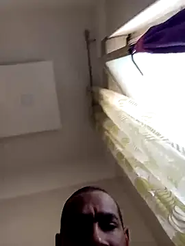 Snapshot of estrogeni chatting on 04.09.26 estrogeni online show from 04.09.26