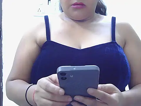 Snapshot of Cute_Girl51 chatting on 09.26.25 Cute Girl51 online show from 09.26.25