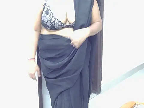 Snapshot of Cute_Girl51 chatting on 09.27.25 Cute Girl51 online show from 09.27.25