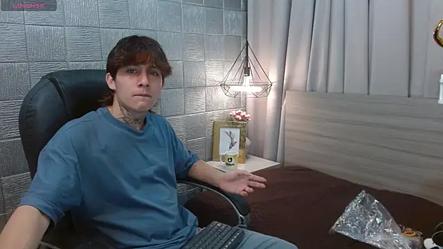 Iantwink18 online show from 09.27.25