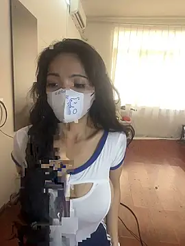 Snapshot of xiongmaobb chatting on 10.18.25 xiongmaobb online show from 10.18.25