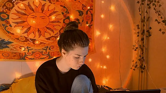 AliceCUNTach online show from 03.03.26