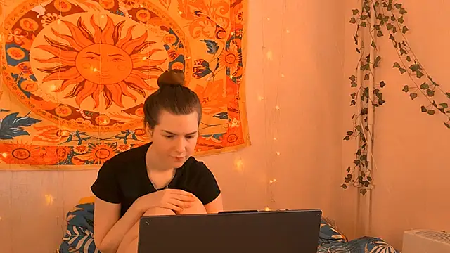 AliceCUNTach online show from 03.06.26