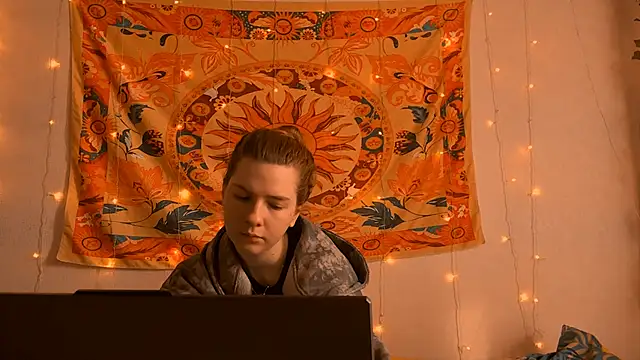 AliceCUNTach online show from 04.17.26