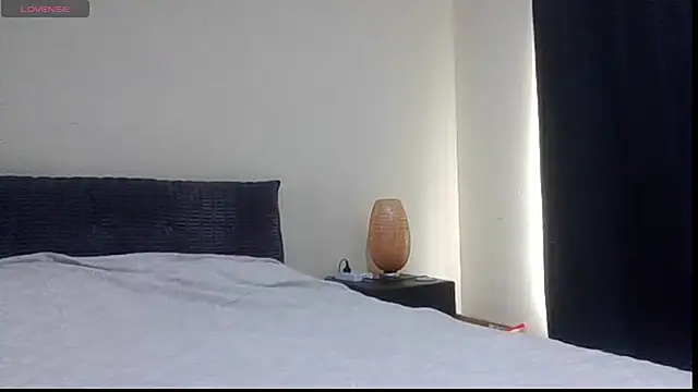 aussiepeaches online show from 02.06.25