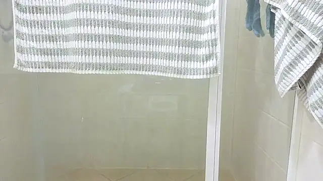 aussiepeaches online show from 10.01.25